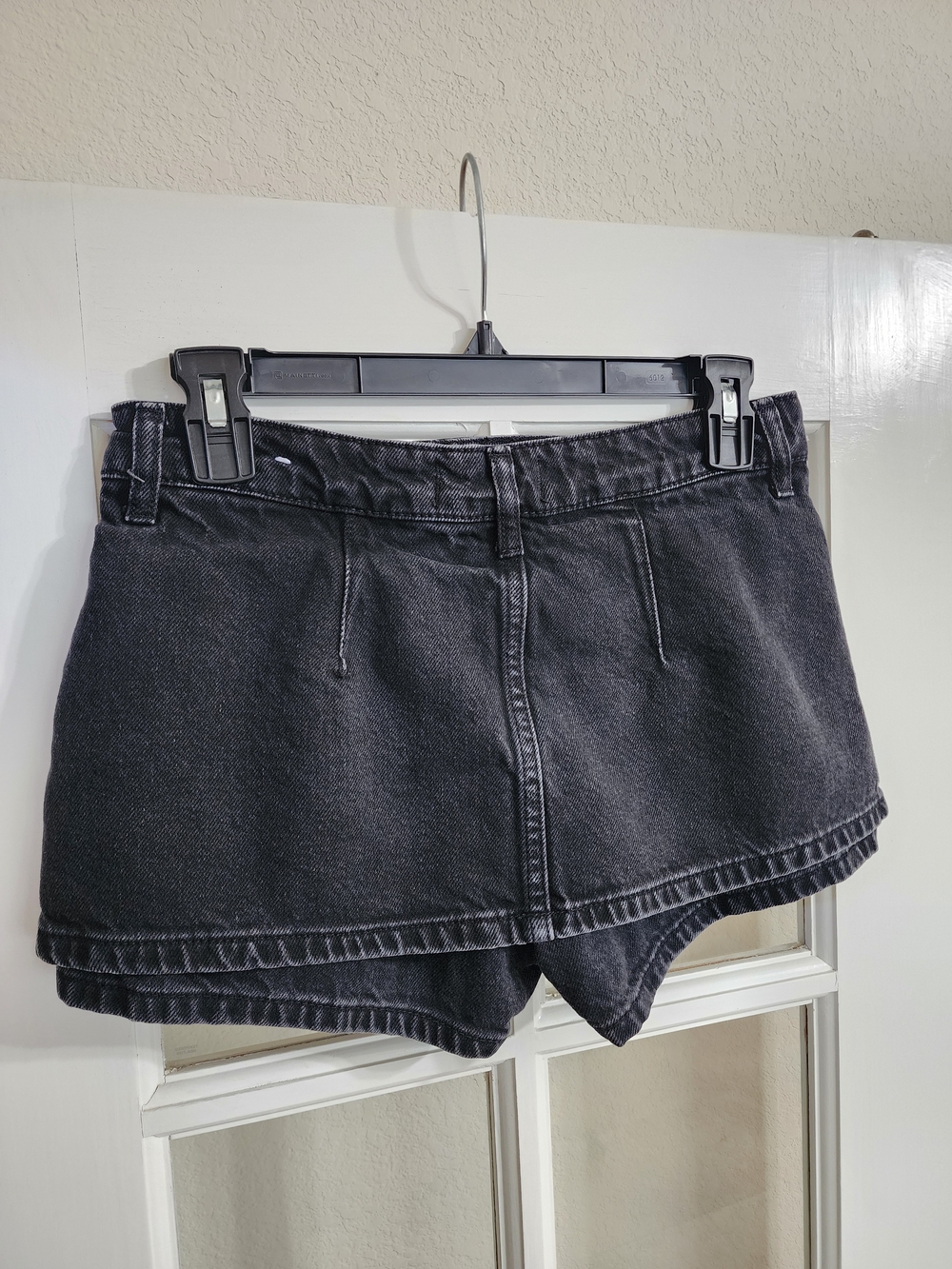 We The Free Black Washed Denim Micro Skort Mini Skirt Shorts Size 25 - Picture 5 of 11